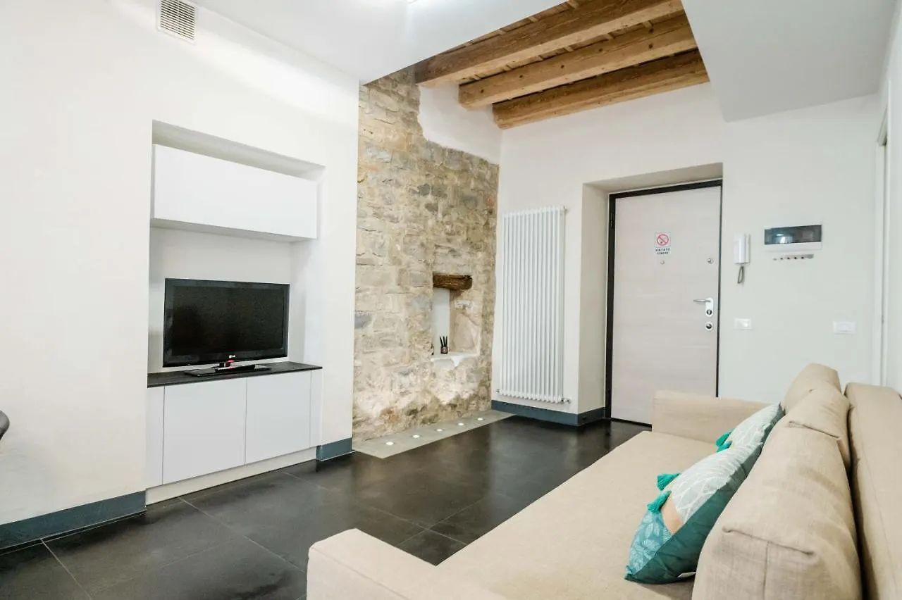 Feel - Cozy Old Town Apartment Bergamo